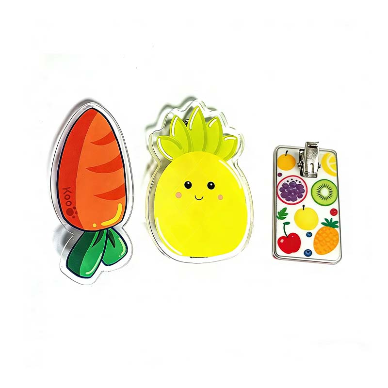 Porte-clés anime mousqueton clip acrylique